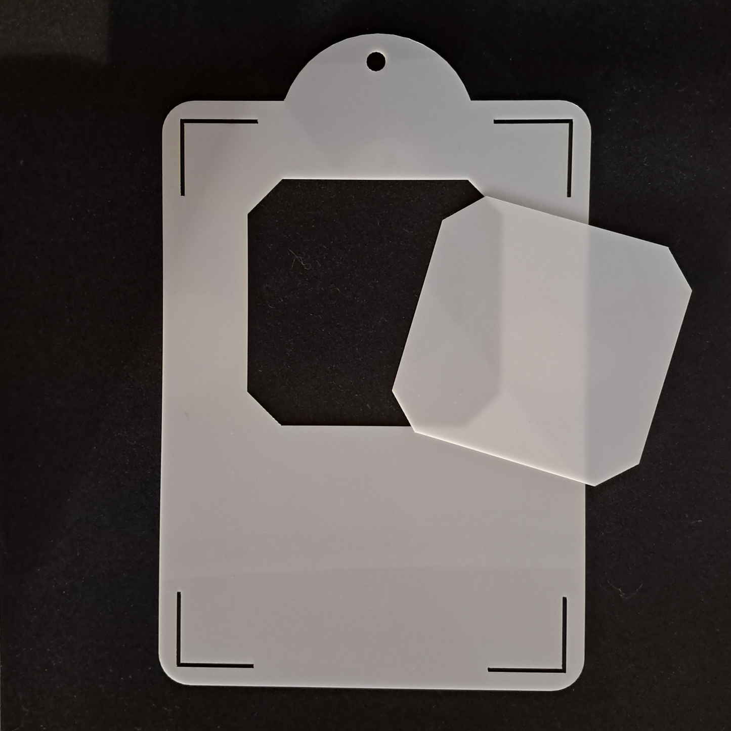 A6 Mask - Cornered square