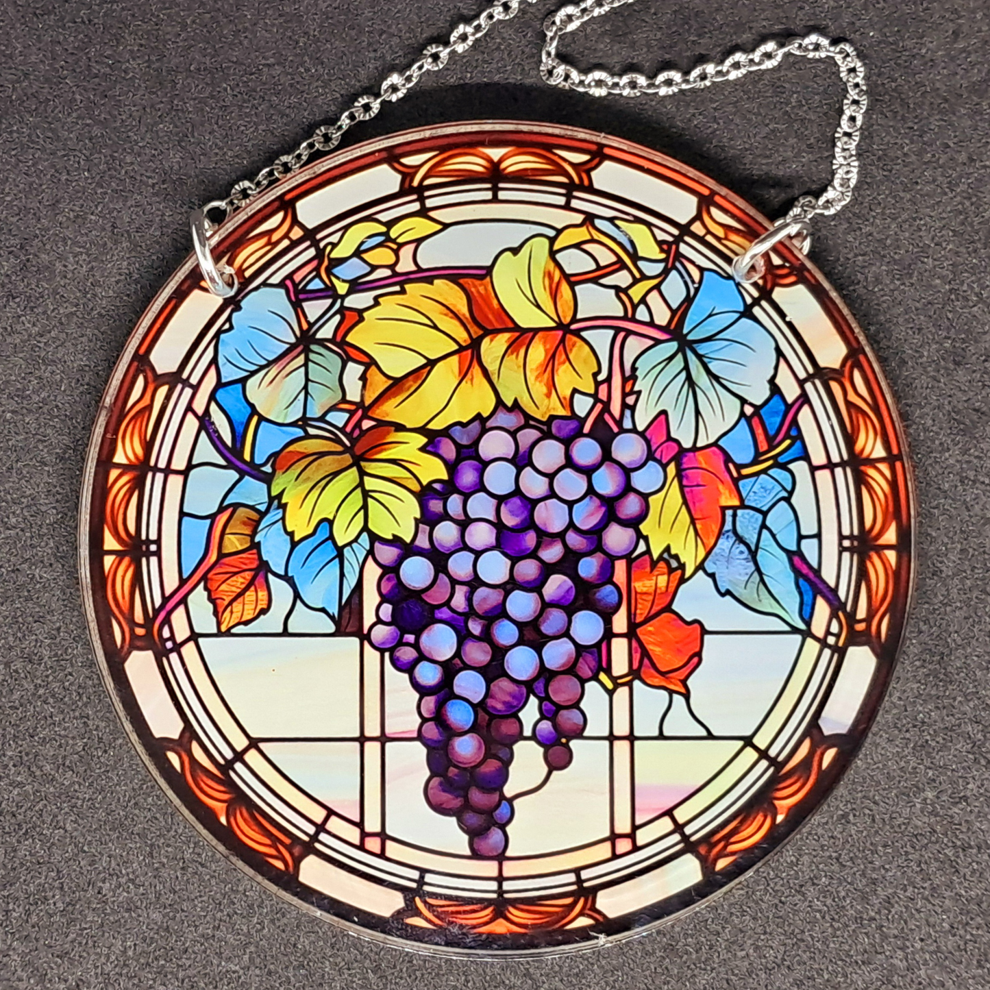 Stained glass hanging - Grapes
