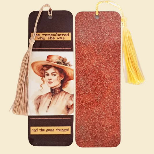 Bookmark - Woman: she changed 2