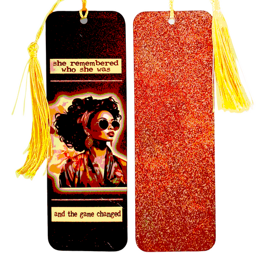 Bookmark - Woman: she changed 1